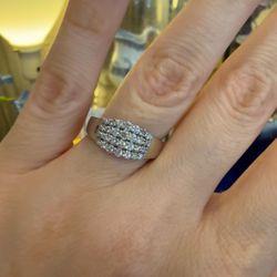 10K Gold Natural Diamonds Ring Band