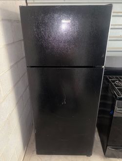 Black Hotpoint Refrigerator And Freezer