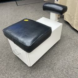 Pedicure Stool