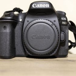 Canon EOS 80D
