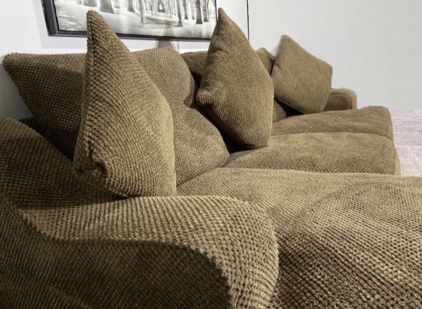 Beautiful Teddy Bear Reversible Sectional Couch! Great Condition! Free Delivery!