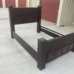 Queen Platform Bed Frame 