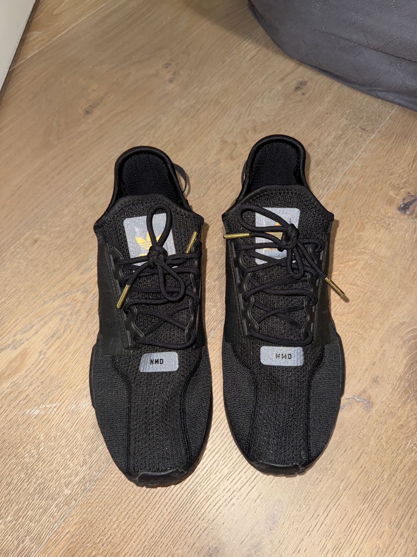 Adidas Men’s Shoes Size 9.5