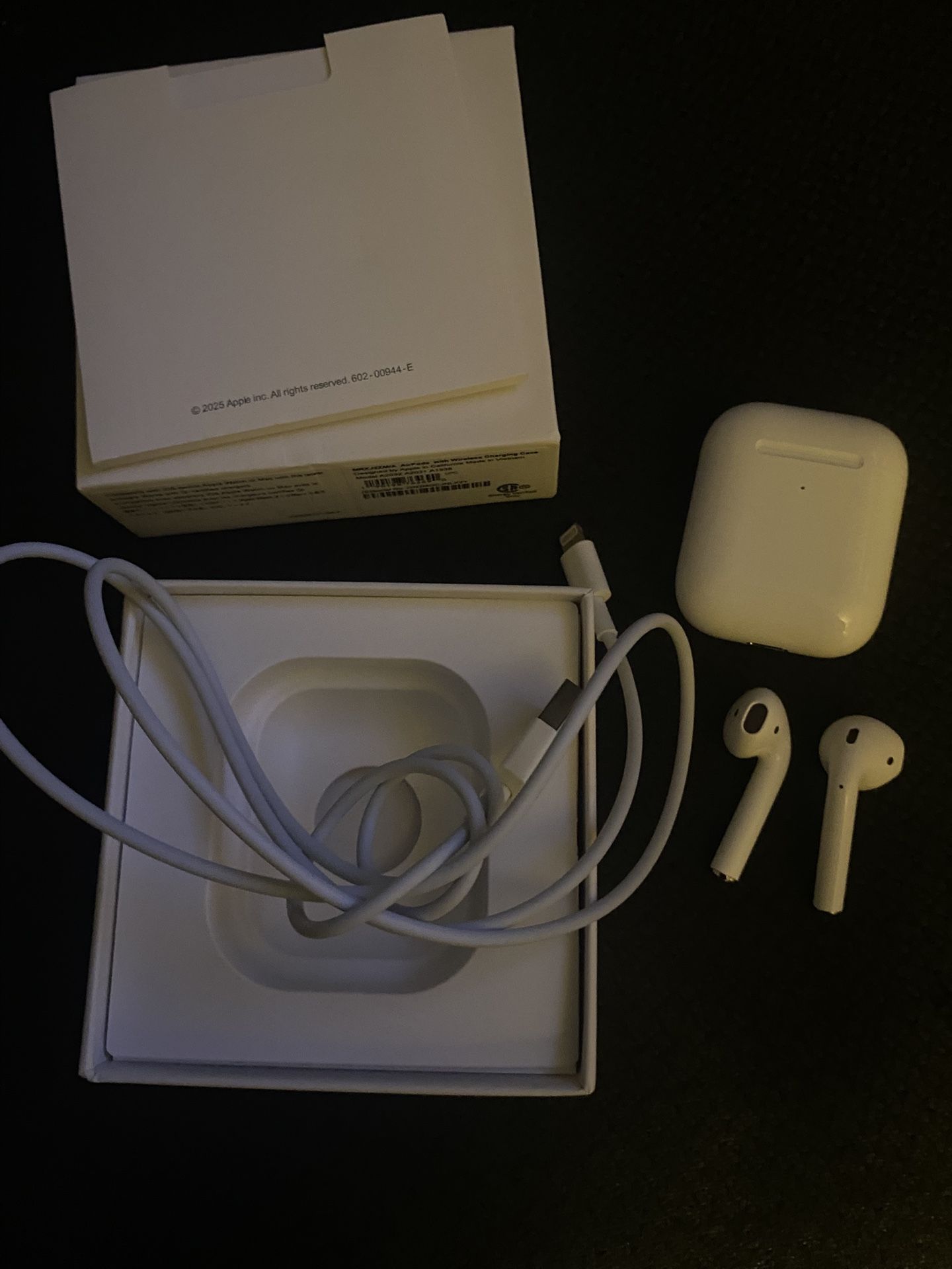 headphones brand new gen 1