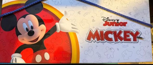 Mickey Mouse 8 pk puzzles