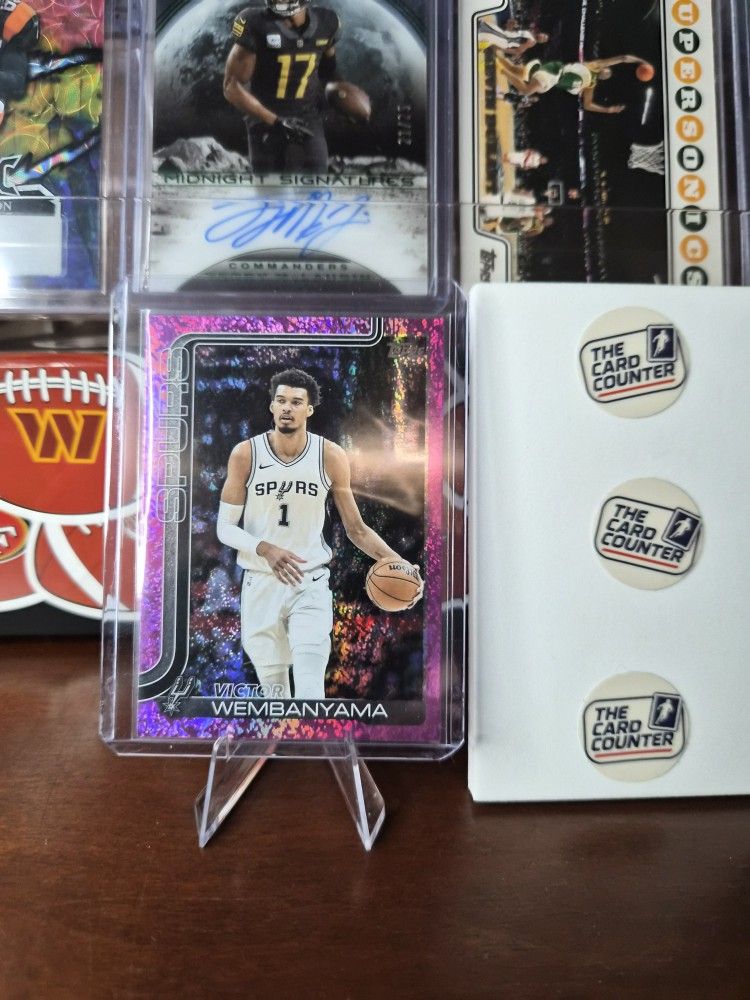 Victor Wembanyama Pink Sandglitter Ssp