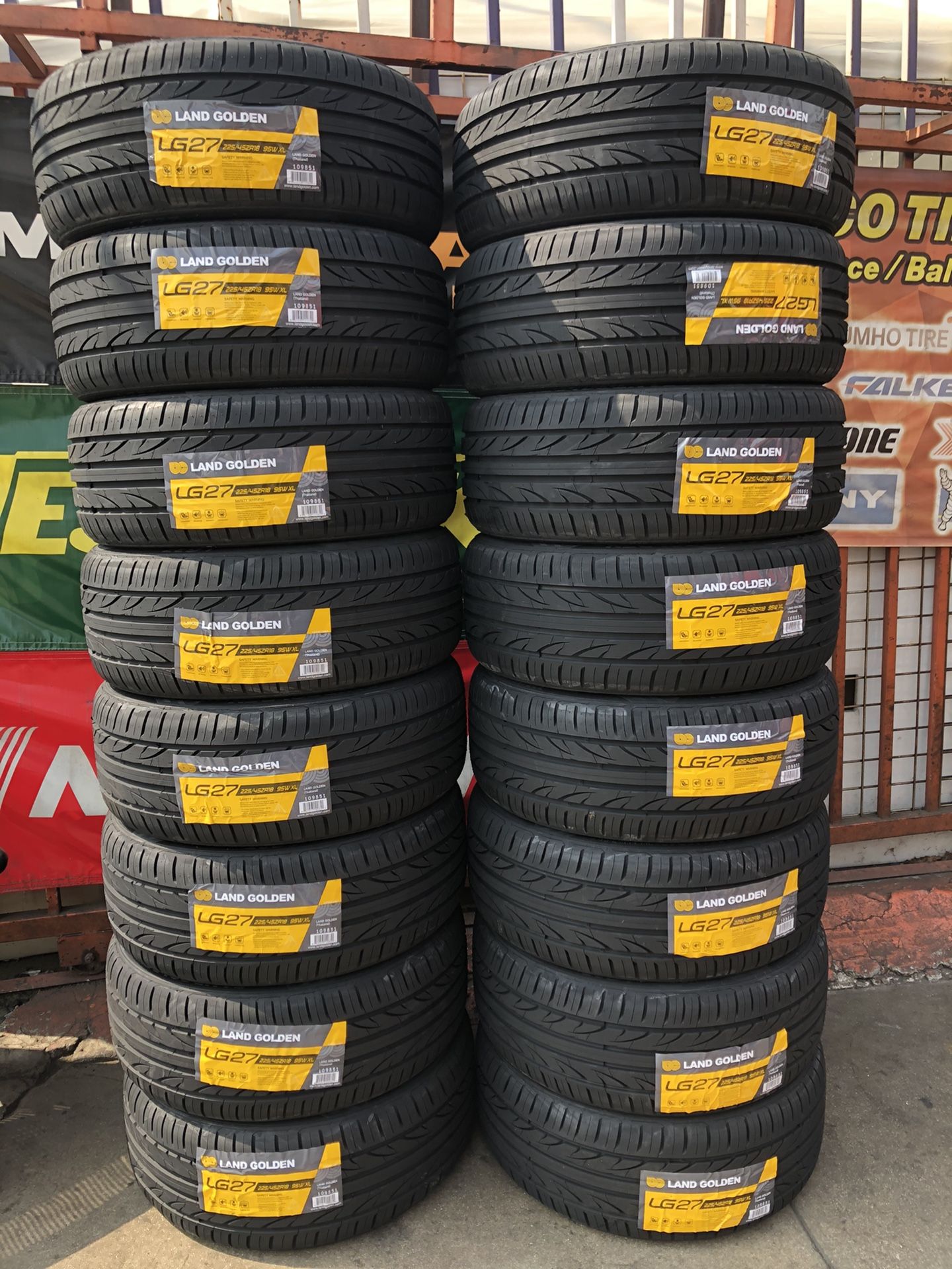 !!!SPECIAL OF NEW TIRES LAND GOLDEN 225/45ZR18!!!