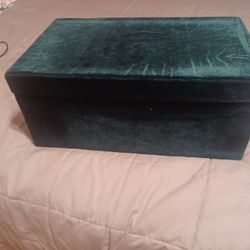 24 PCS OF HAND PAINTED...BEAUTIFUL...BRAND NEW!!