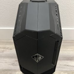 Omen by hp desktop PC  *Check description*