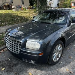 Chrysler (contact info removed) Touring Sedan 
