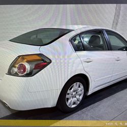 2010 Nissan Altima