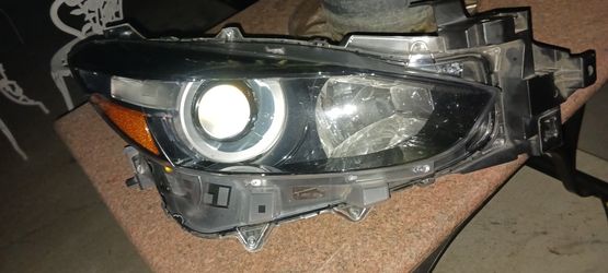 Foco Para Mazda 3 Año 2018