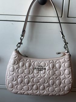 Light pink coach teri shoulder bag