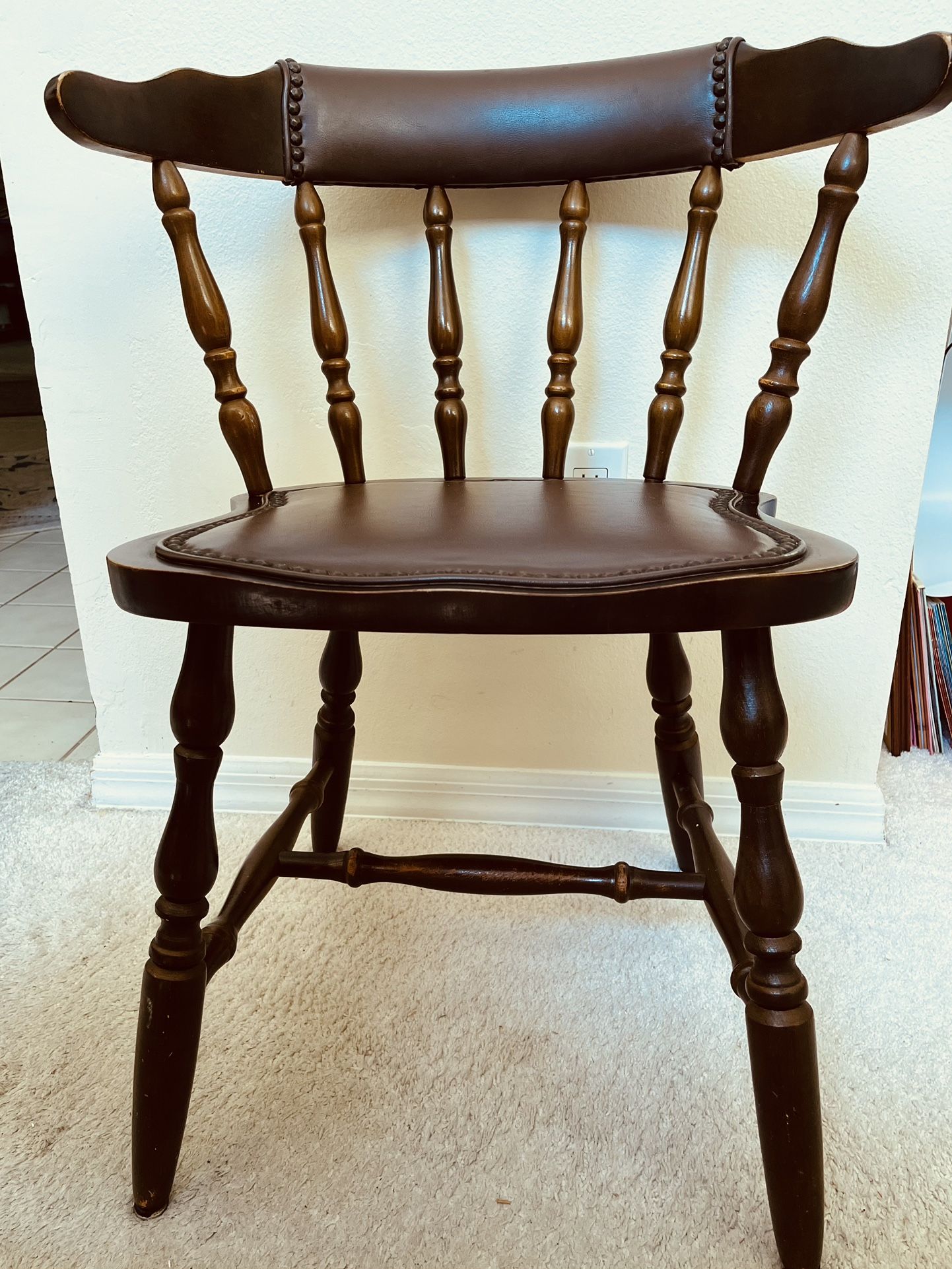 Vintage Colonial Style Spindled Windsor Back Dining Chair Wood  & Nailhead Trim