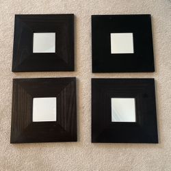 4 Mirrored Wall Hanging Plaques