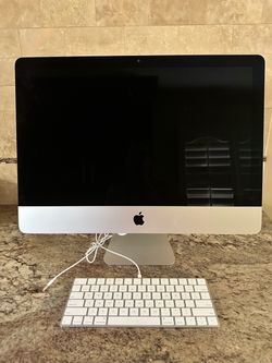 Apple iMac 21.5" (2017) Desktop – Includes Apple Wireless Keyboard