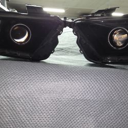 Raxiom Halo Projector Headlights Smoked Lens