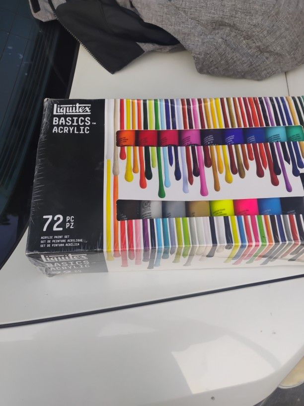 72 Pc Basic Acrylic Paint Set.