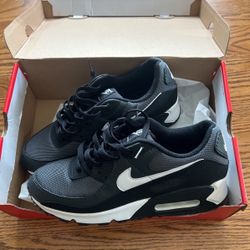 Nike 90 