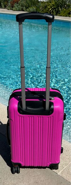 Carryon Spinner Suitcase