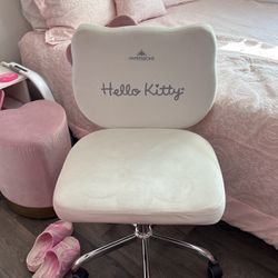 Impressions Of Vanity Hello Kitty Chair