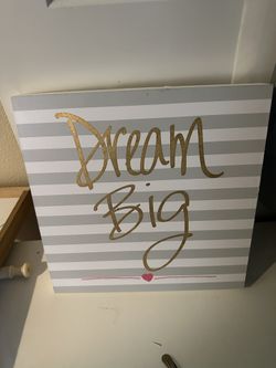Picture Frames Girls Room