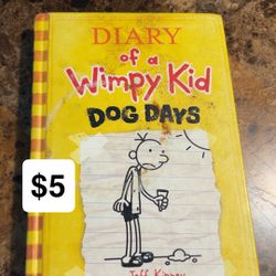 Diary Of A Wimpy kid Dog Days $5