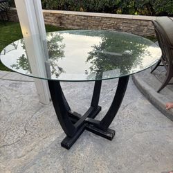 Free Glass Table 