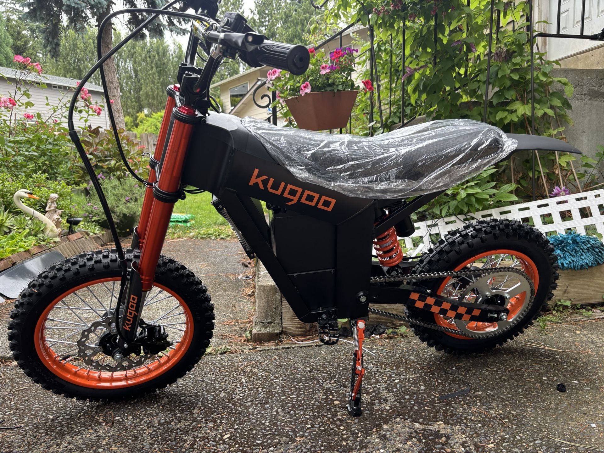 Electric Dirt Bike Pit Bike - Brand New