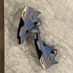 Jordan 4 “University Blue” Size 12