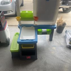 child’s play desk 