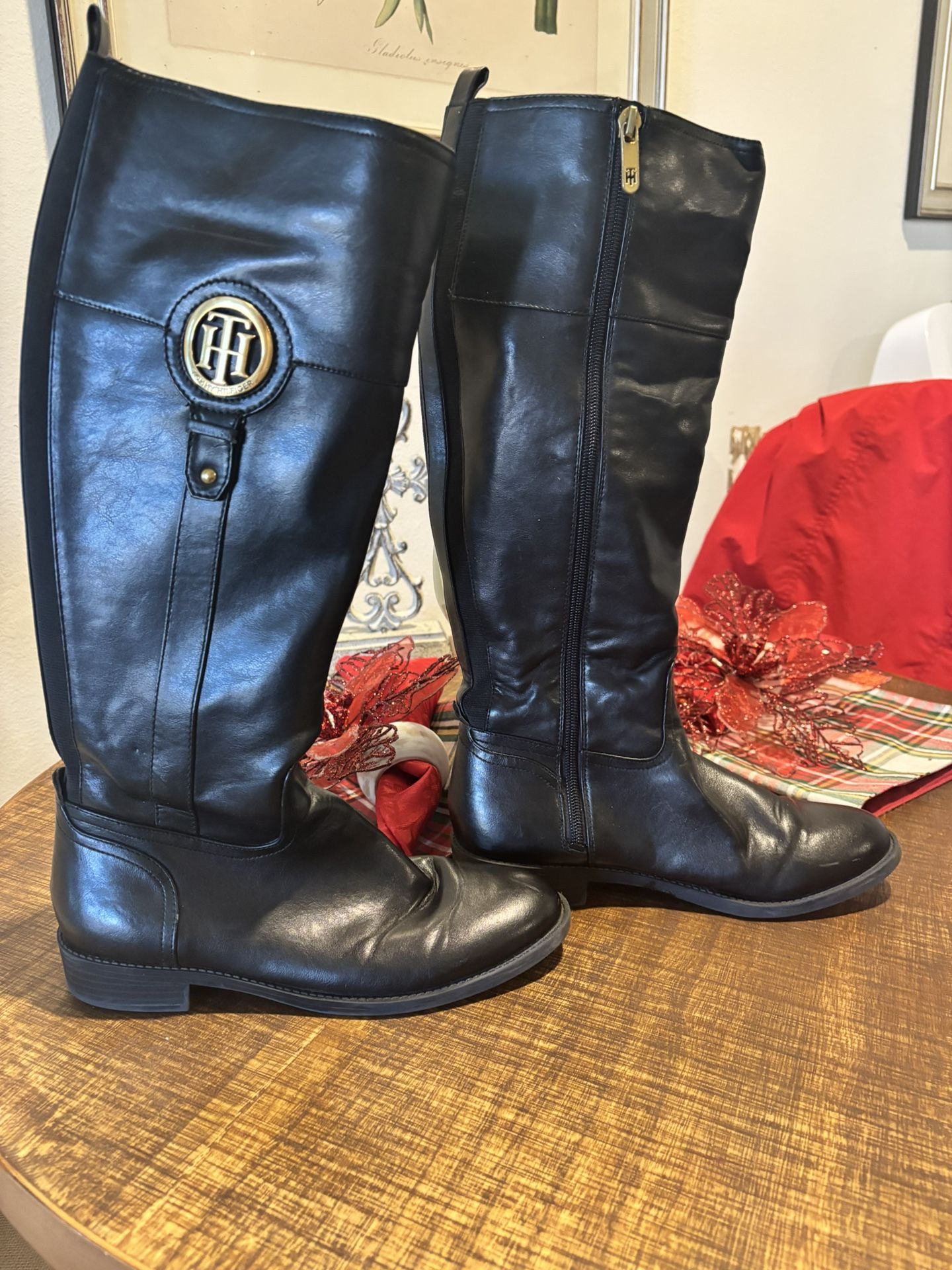 Tommy Hilfiger Womens Tall Equestrian Boot Riding