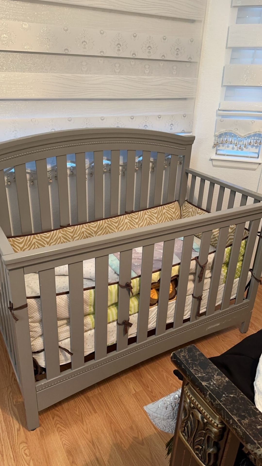 Baby Crib / Bed