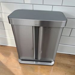 simplehuman 58L Rectangular Dual Compartment Recycling Step Trash Can Gray. Retails $149.99 22x12.5x26in