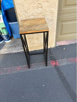Plant stand