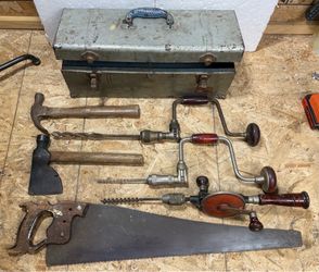 6 Vintage antique Woodworking Tools box included