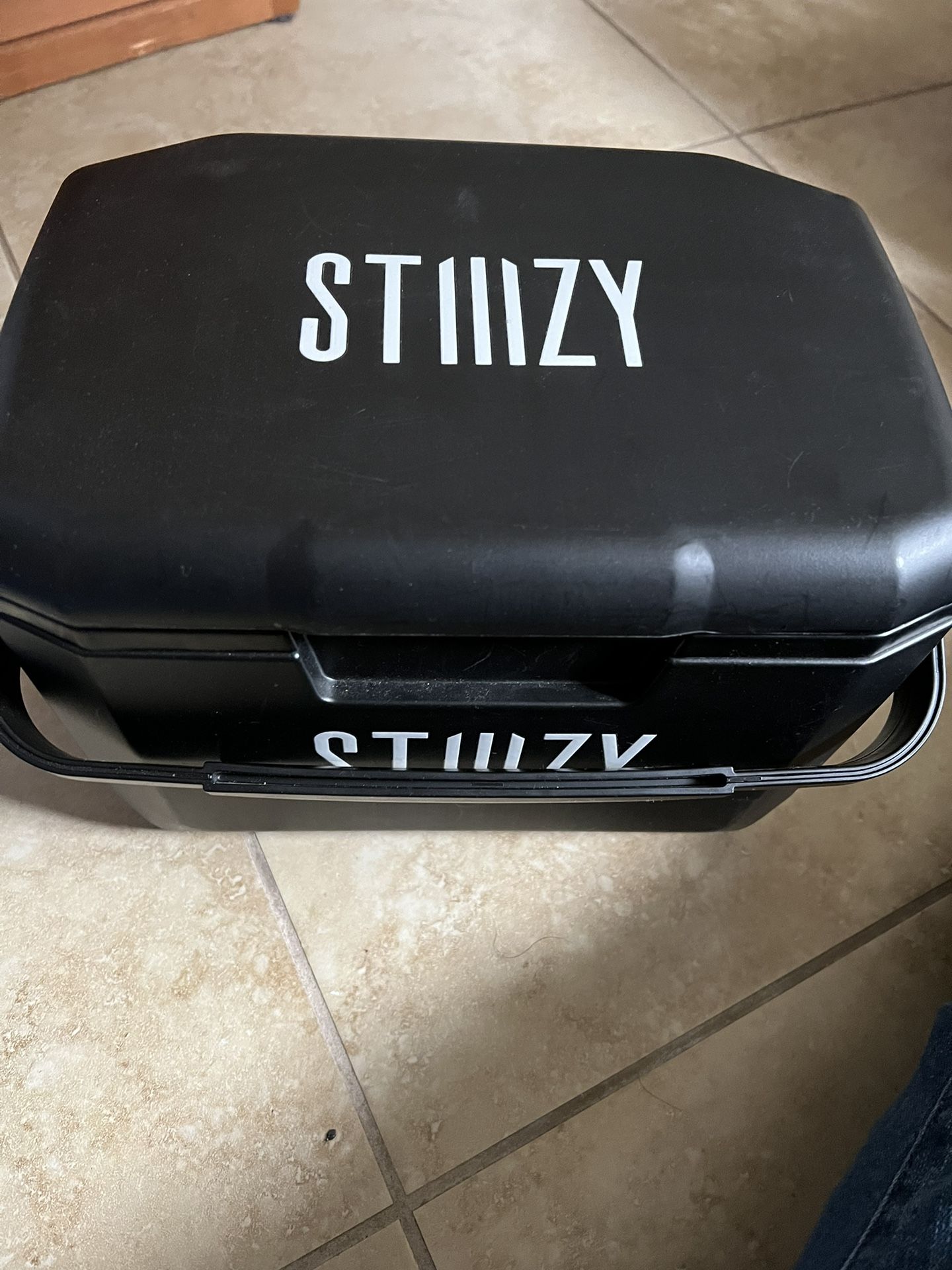 Stiiizy Box Cooler
