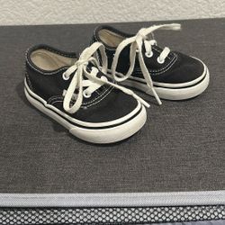Toddler Black Vans 4.5