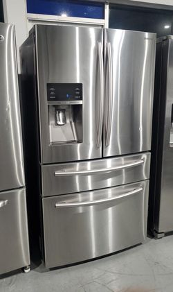 Samsung 4-Door Stainless Steel Fridge
