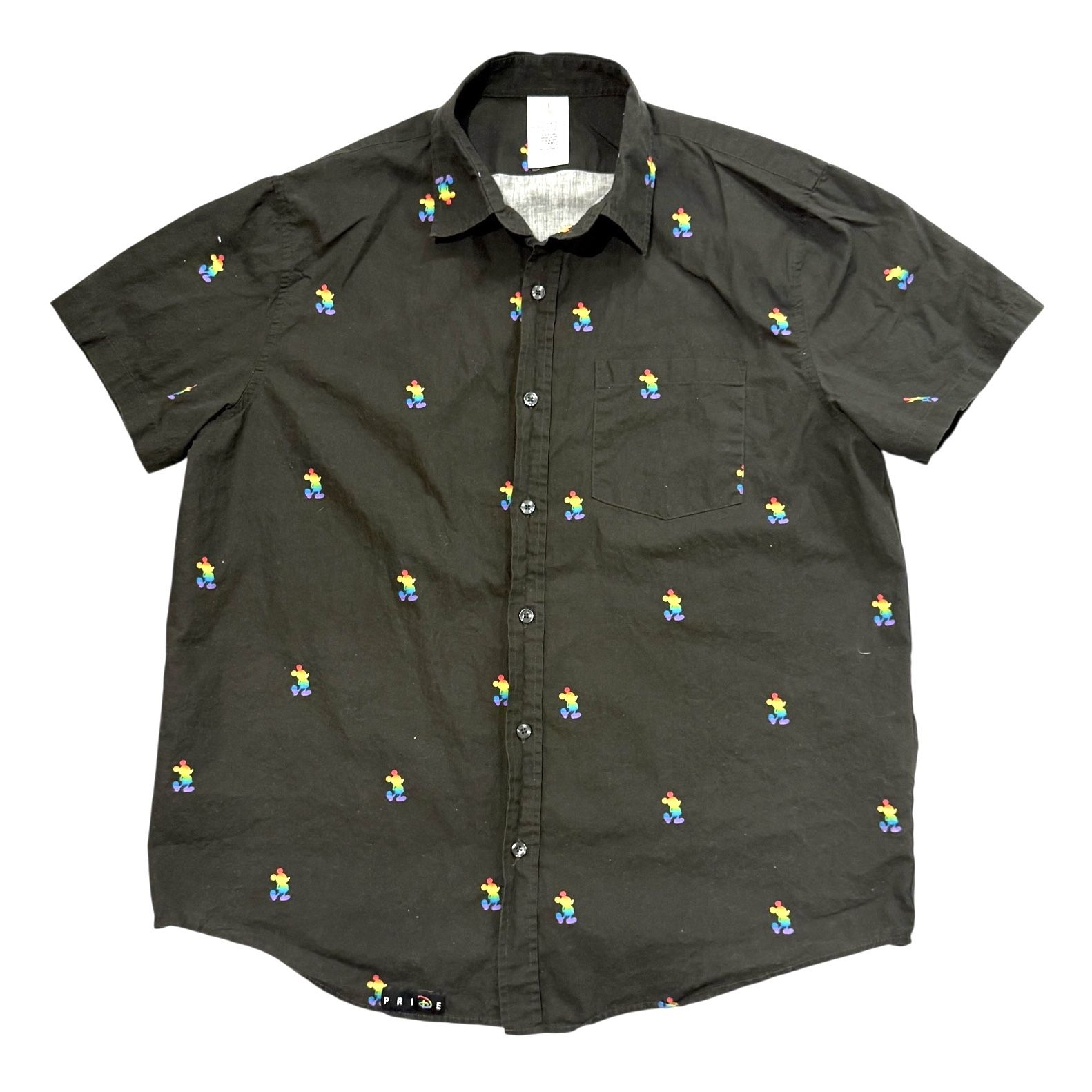 Disney Store Mickey Mouse PRIDE Button Down Woven camp Shirt Adults L Runs Small Show off your love for Disney with this Mickey Mouse PRIDE Button D