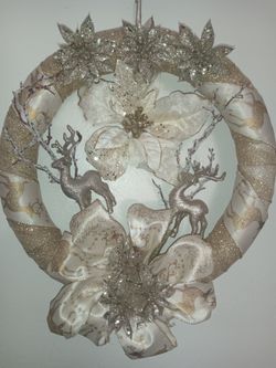 Gold and White Christmas Holiday Wreath