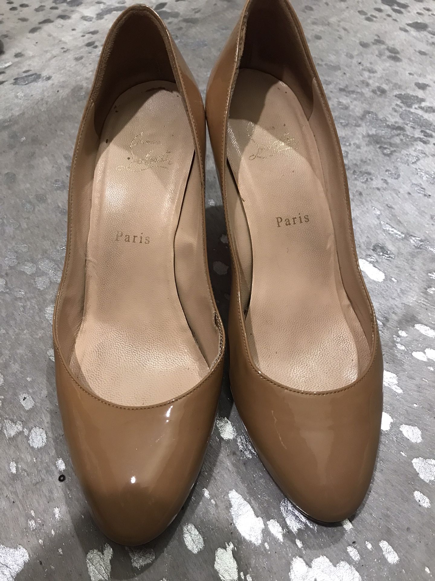 Gorgeous Leather Pumps 7.5