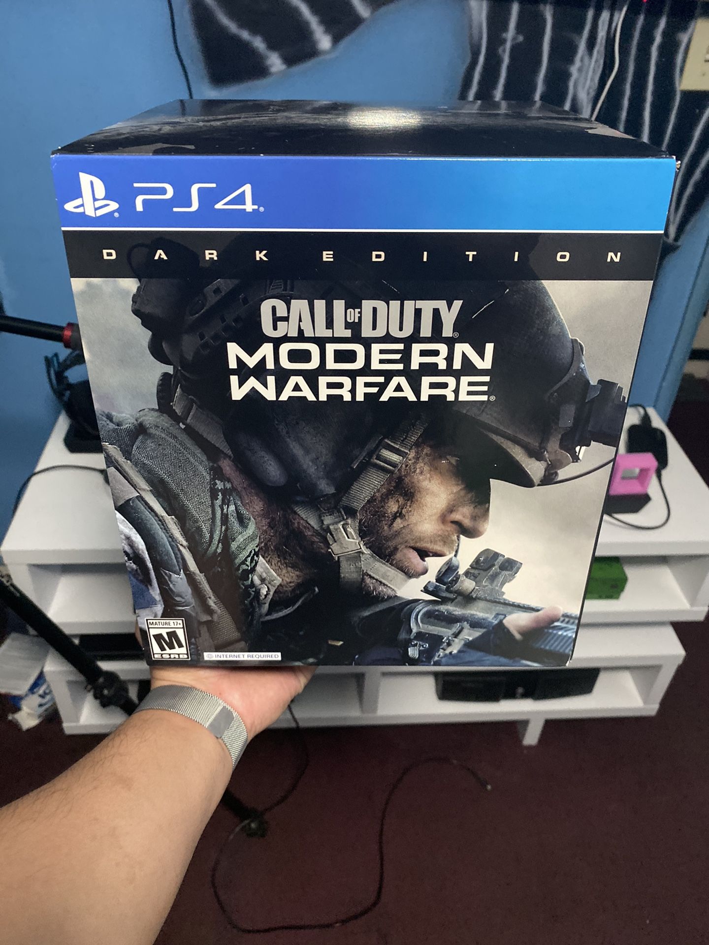 Call Duty Modern Warfare Edition (PS4) for Sale in Irvine, CA -