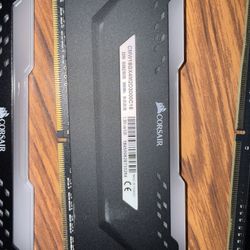 Corsair Vengeance RGB Pro 32 GB ( 2 X 16 GB) DDR4 3200 MHz RAM 