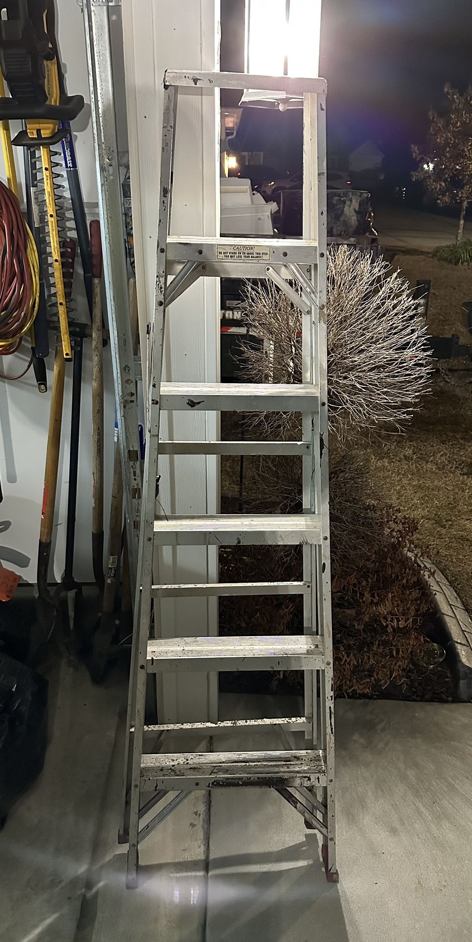 6’ Step Ladder 