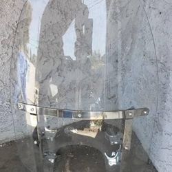 Harley-Davidson OEM Detachable Windshields Slip-on And Clamps