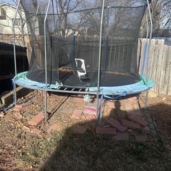 free trampoline 
