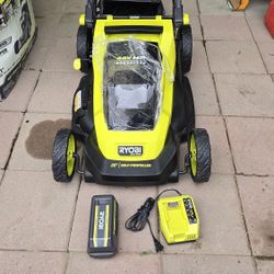 Ryobi 20" Self-propelled Lawn Mower 