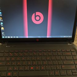 Beats Hp Laptop (like New) 