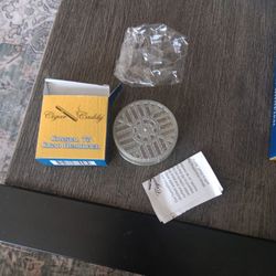 Cigar humidifier